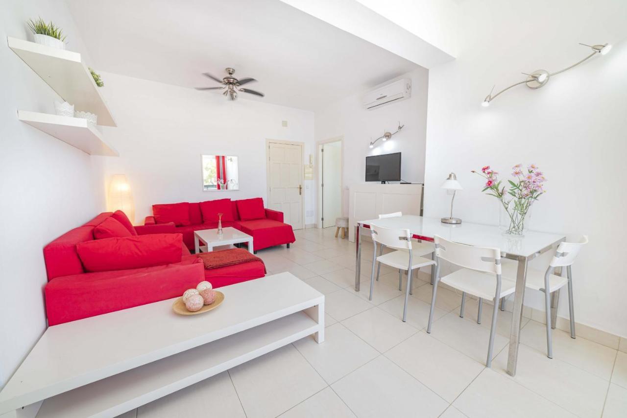 Xara Apartment *